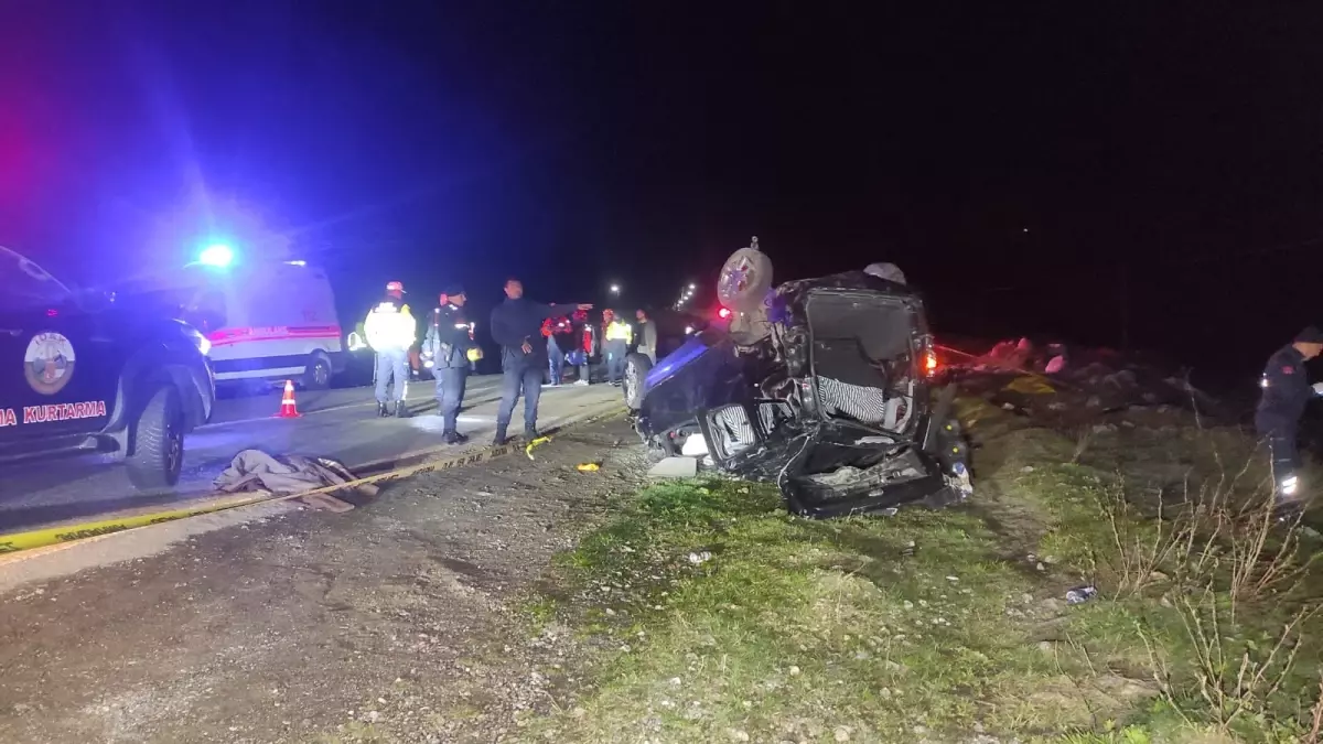 Rize'de Kaza Sonucu 3 Kişi Hayatını Kaybetti, 2 Kişi Yaralandı.