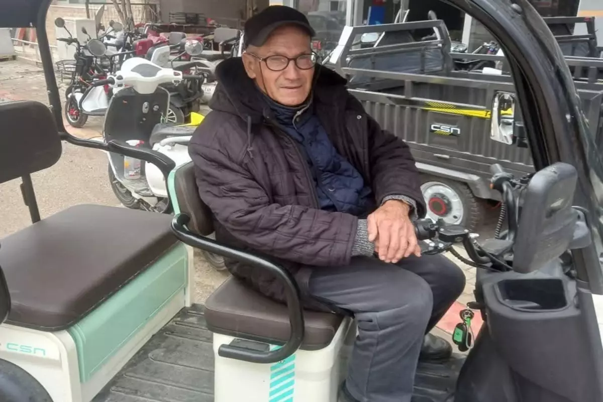Kazanın maliyeti yüzünden depresyona kapıldı ve kireç çözücü kullandı.