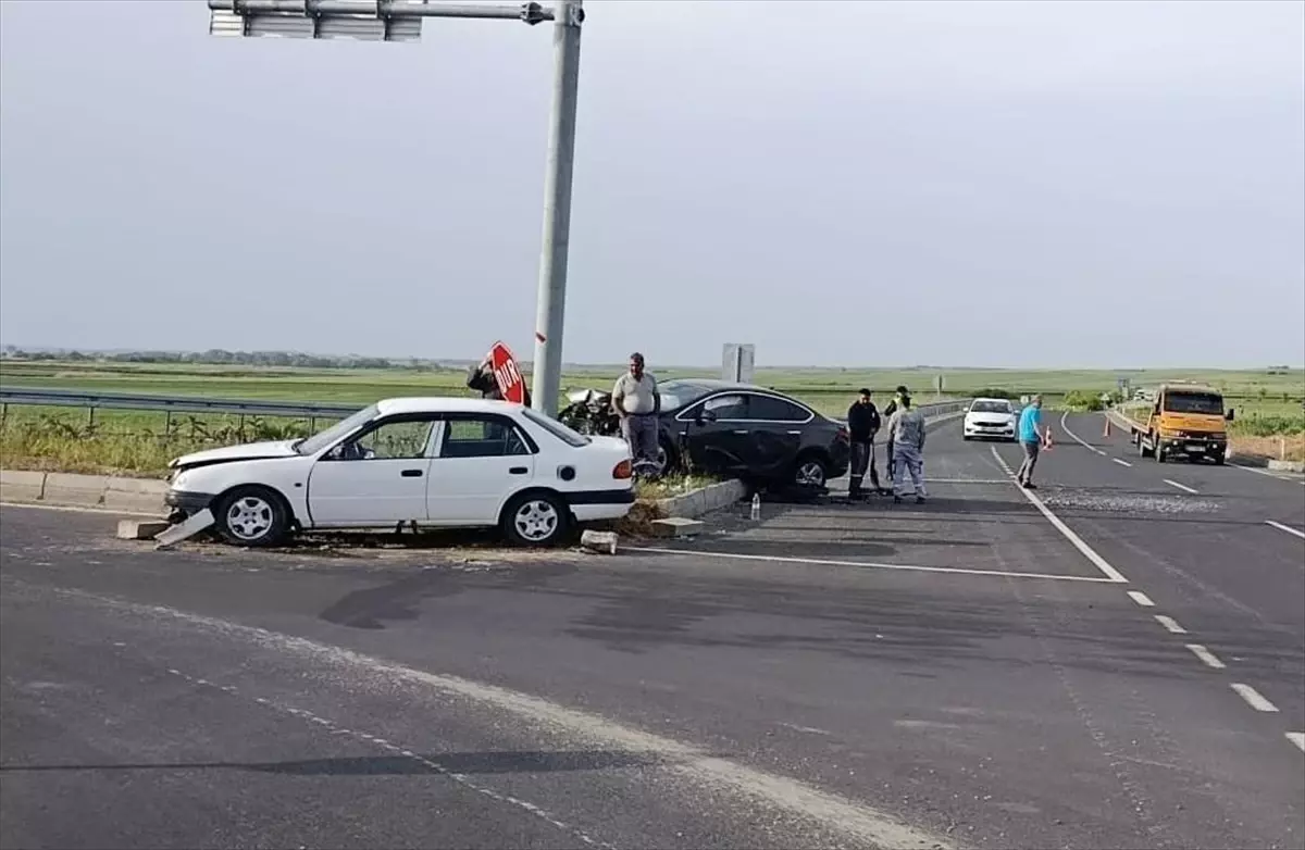Tekirdağ'da Kaza Sonucu 1 Kişi Hayatını Kaybetti, 3 Kişi Yaralandı.
