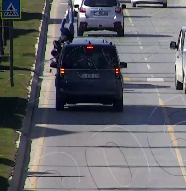 KGYS kameralarına yansıyan 10 trafik kazası motosiklet sürücülerini tehlikeye attı.