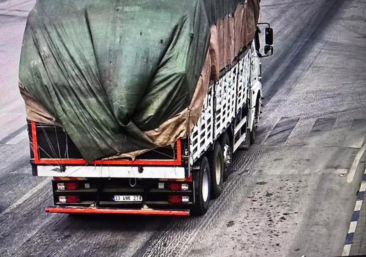 Çanakkale'deki Kaza: 8 Kişi Hayatını Kaybetti, 21 Kişi Yaralandı