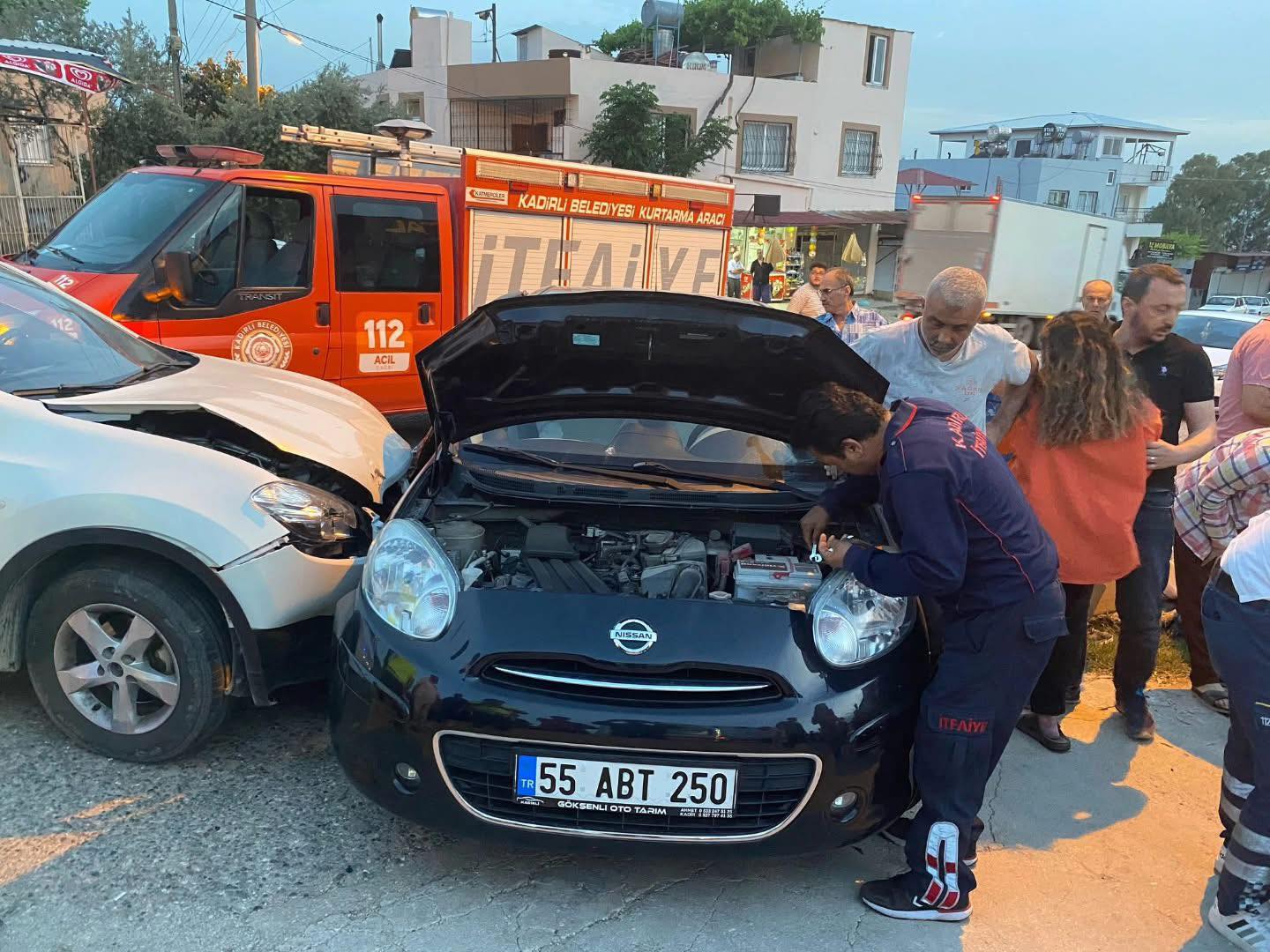 KADİRLİ – ANDIRIN YOLUNDA TRAFİK KAZASI 2 YARALI