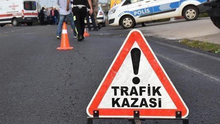 Motosiklet sürücüsü ve eşi feci kazada hayatını kaybetti