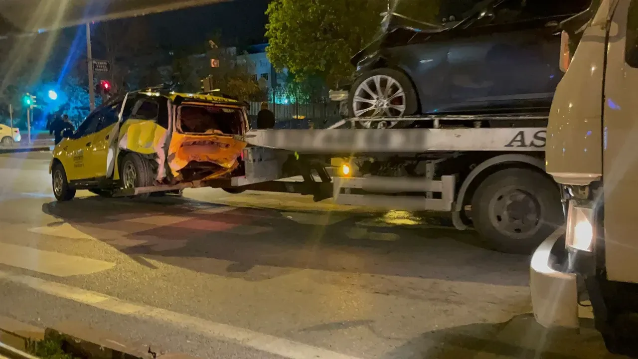 Osman Kavuncu'da kaza: 5 yaralı