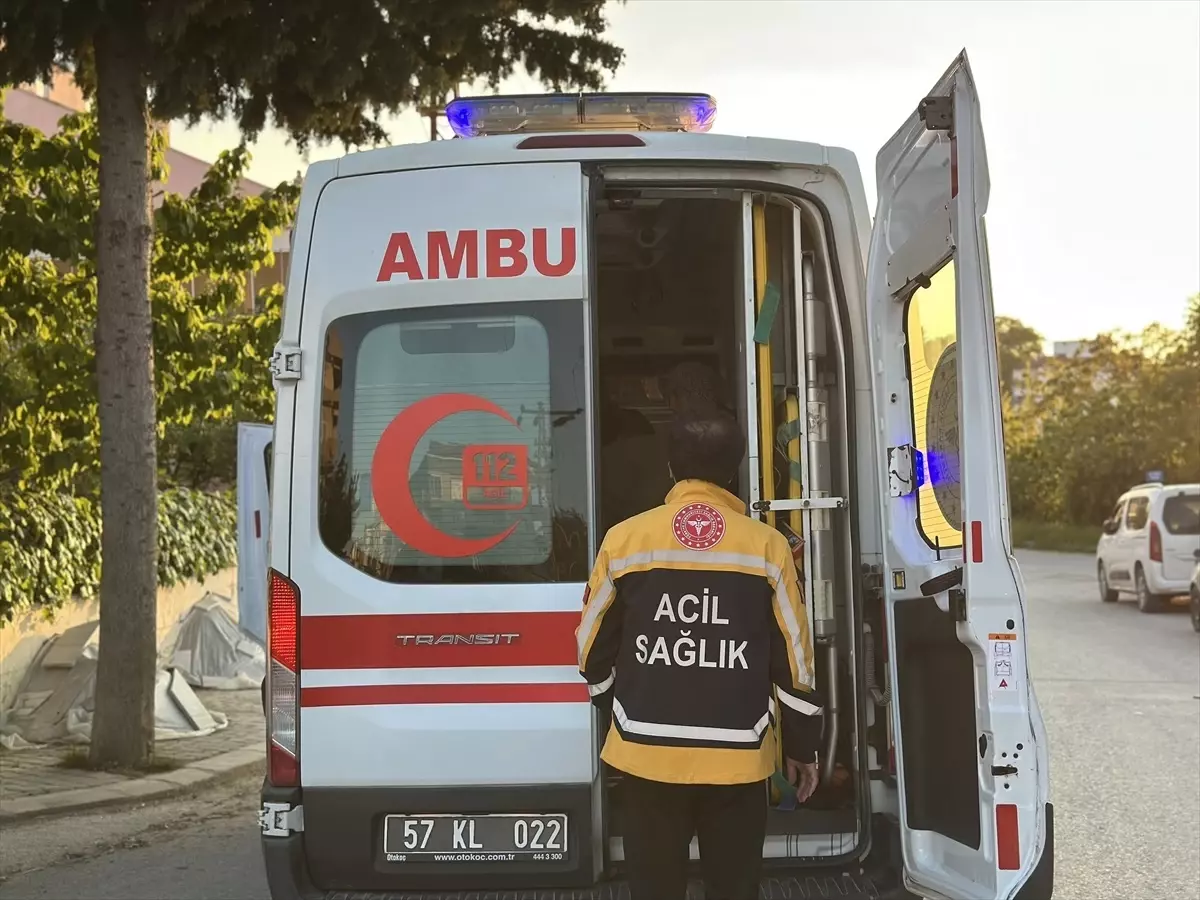 Sinop'ta Trafik Kazası: Motosiklet Sürücüsü Yaralı