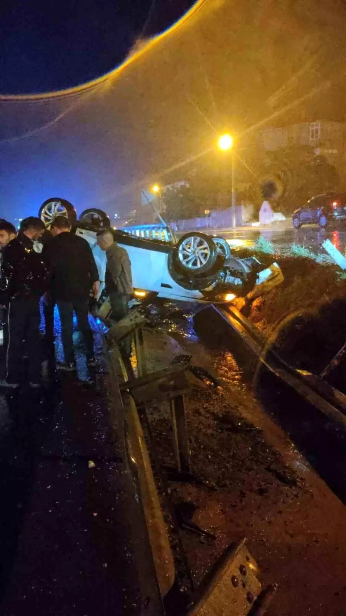Keşan'da Trafik Kazası: 3 Yaralı