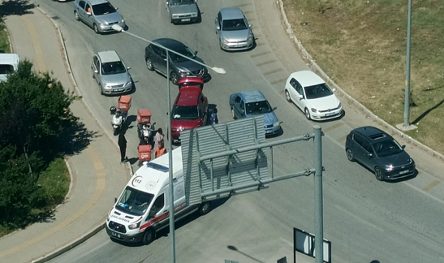 ÇOMÜ kavşağında trafik kazası! Bir kişi yaralandı
