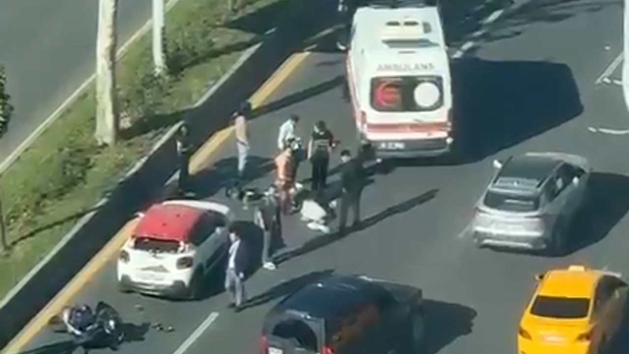 Dumlupınar Bulvarı’nda trafik kazası!