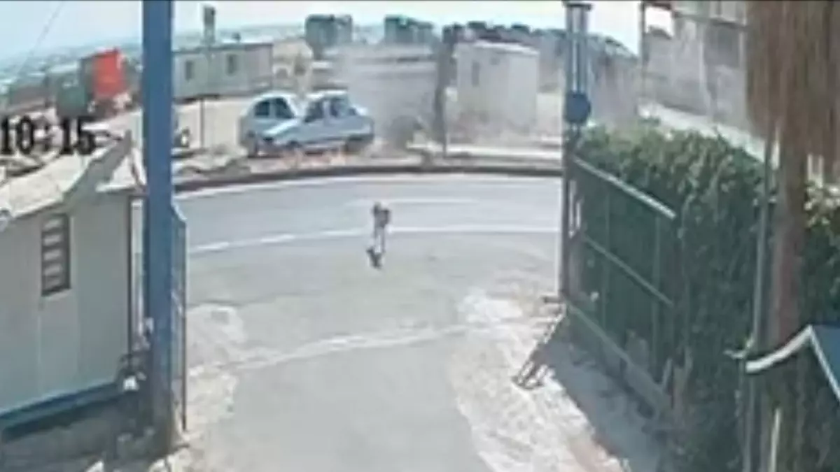Şanlıurfa'da Zincirleme Kaza: 4 Kişi Yaralandı