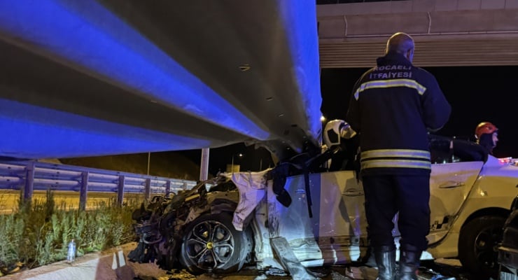Kuzey Marmara Otoyolu'nda zincirleme kaza: Dört çocuk ve 12 kişi yaralı