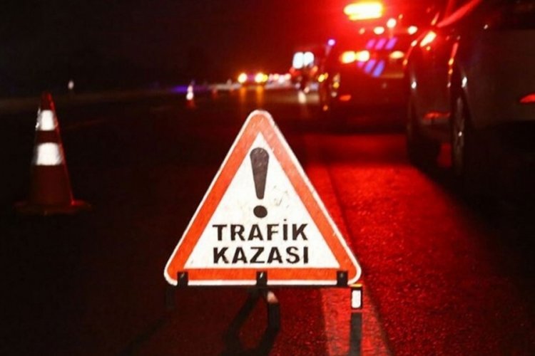Birden fazla aracın karıştığı kazada ölü ve çok sayıda yaralı var!