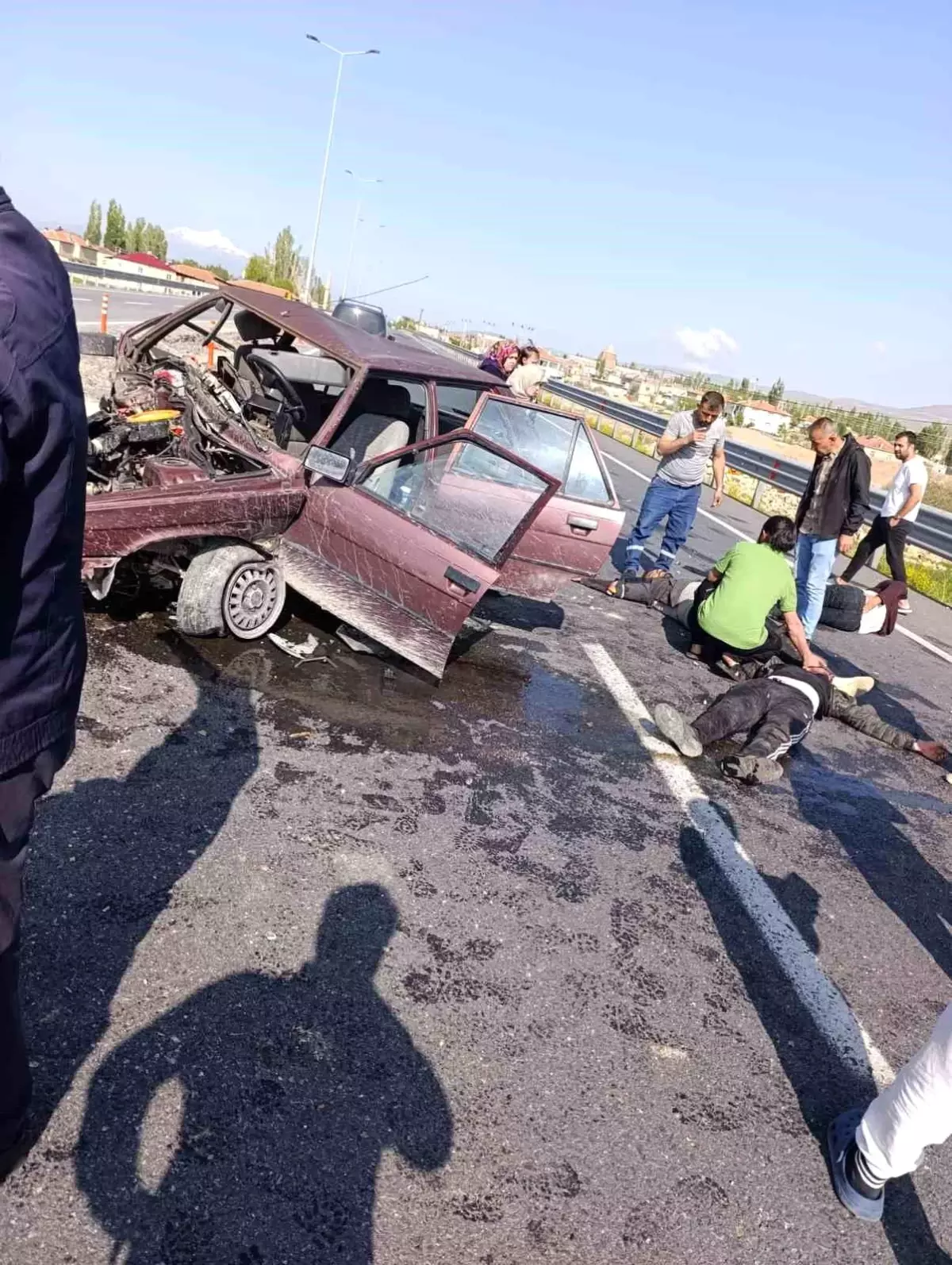 Kaza Sonucu Kayseri'de 3 Kişi Yaralandı