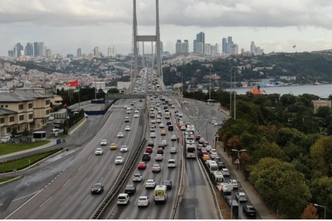 Kurban Bayramı'nın başlangıcında, trafik kazasında 7 kişi hayatını kaybetti.