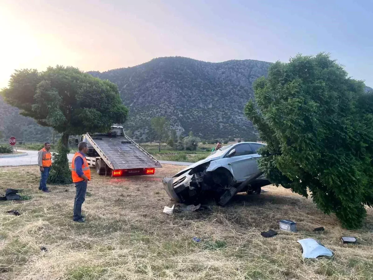 Osmancık'ta trafik kazasında 2 kişi yaralandı.