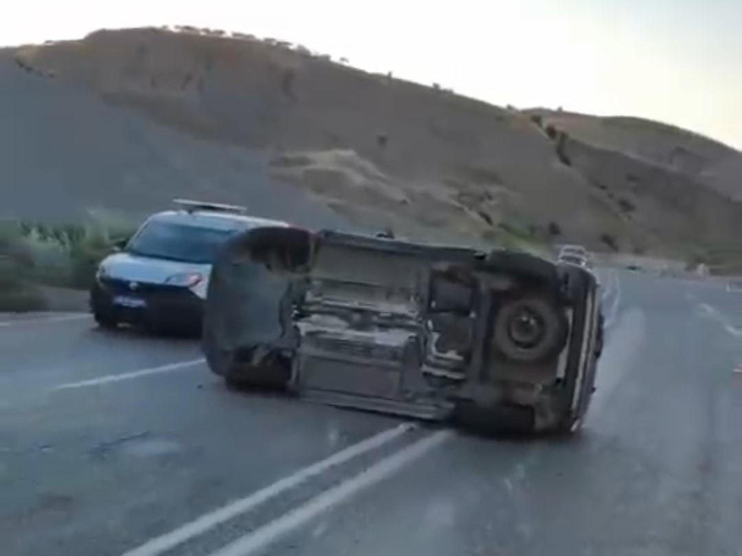 Siirt'te meydana gelen trafik kazasında 2 kişi yaralandı.
