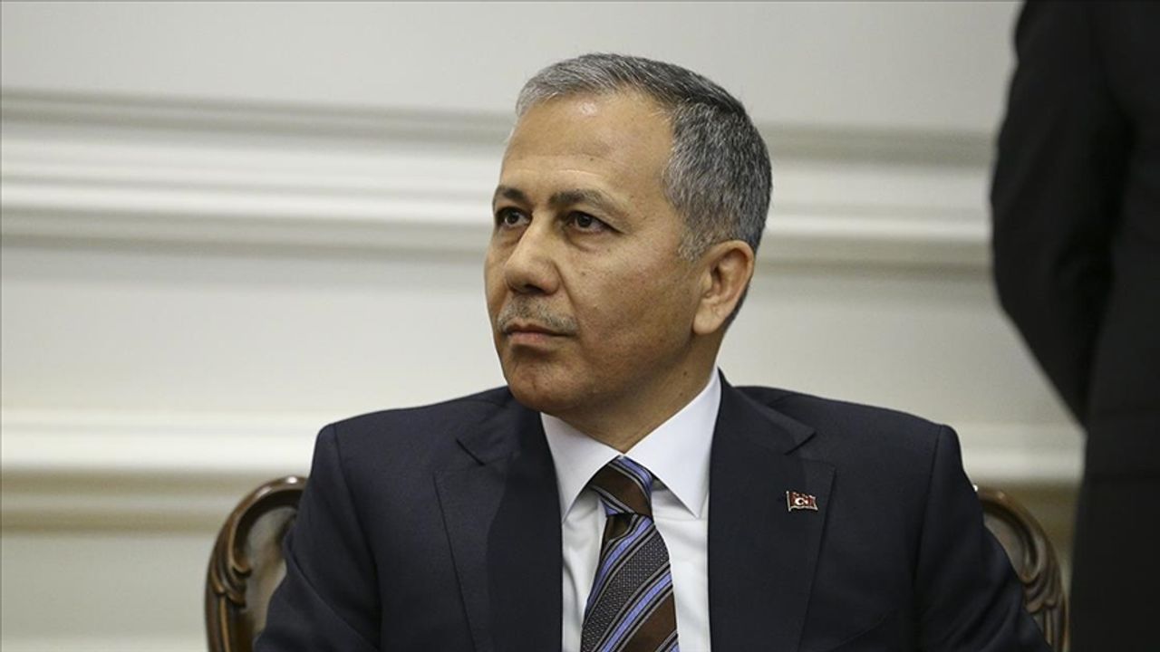 Bakan Yerlikaya: Kurban Bayramı tatilinde 2 bin 960 trafik olayı yaşandı.