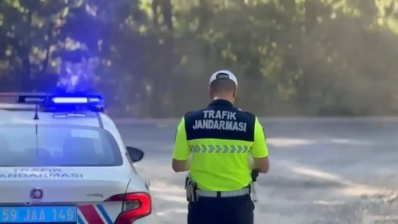 Bayramın ilk üç gününde 2 bin 238 trafik kaza yaşandı.