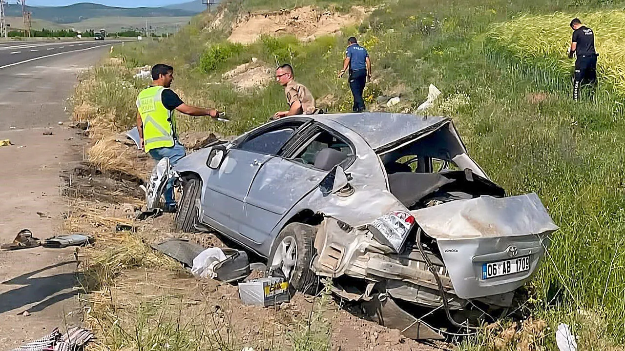 Elazığ ile Bingöl arasında meydana gelen trafik kazası