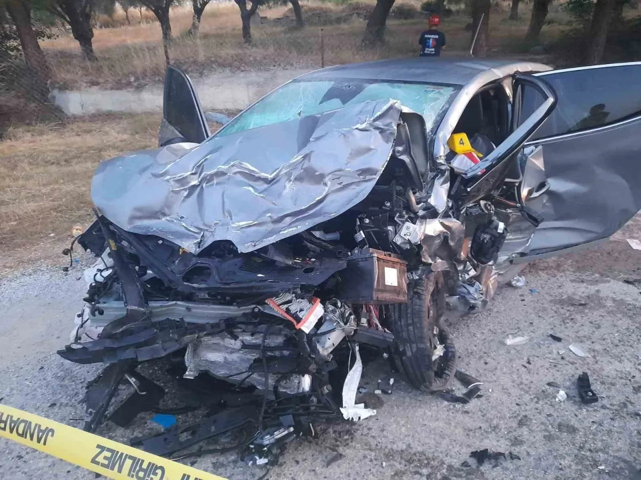 İzmir'de ardışık kaza: 5 ölü, 2 yaralı