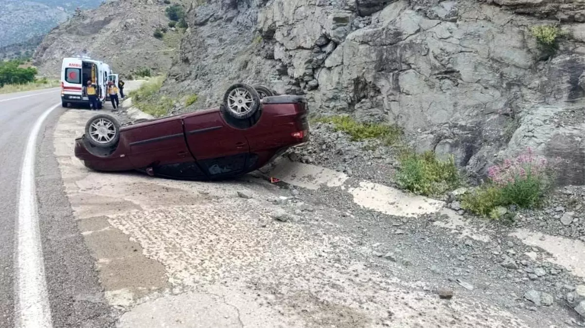 Gümüşhane'de Trafik Kazası Sonucu 3 Kişi Yaralandı