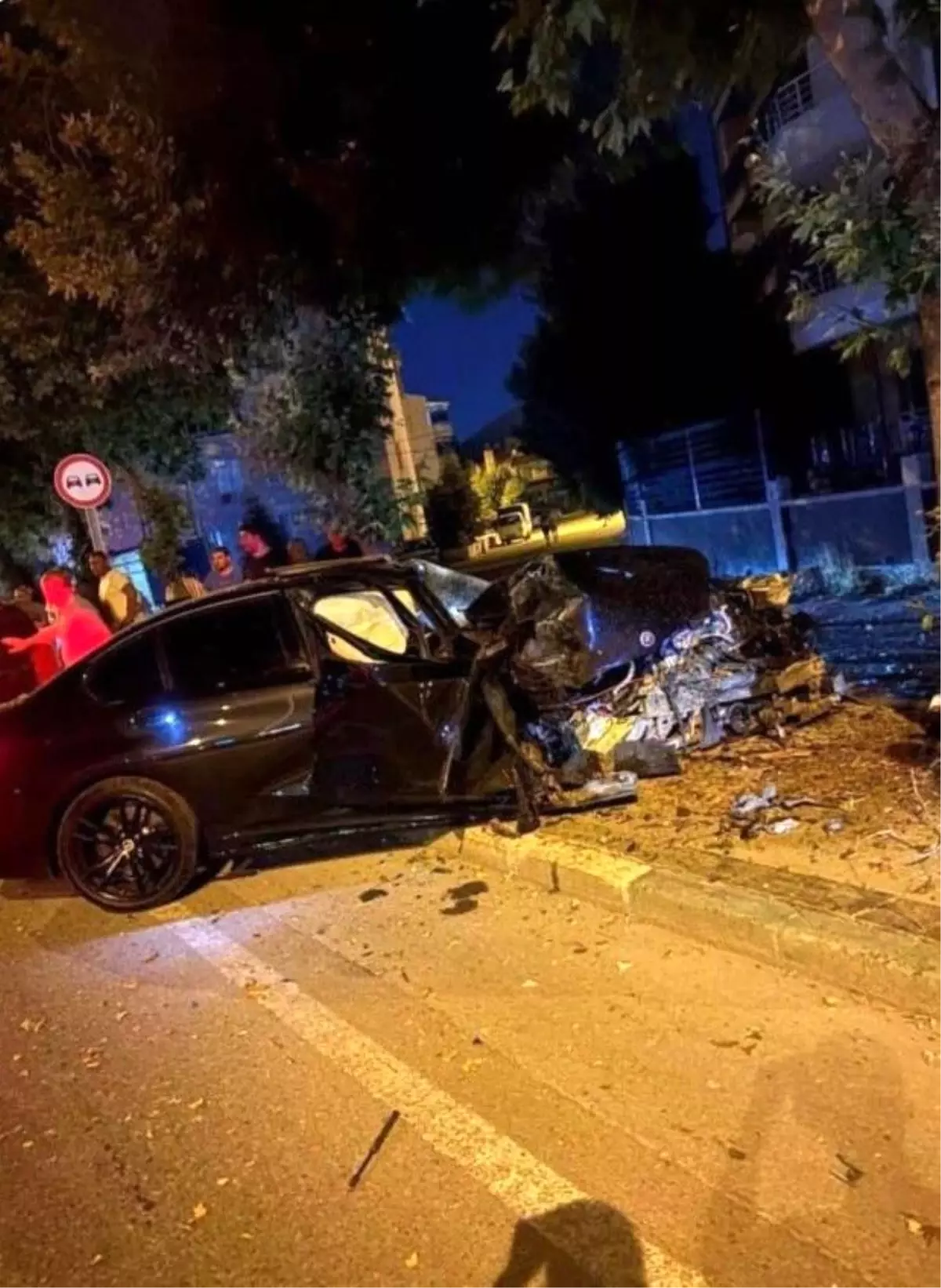 Kırklareli'nde Trafik Kazası: 1 Kişi Hayatını Kaybetti, 1 Kişi Yaralandı.