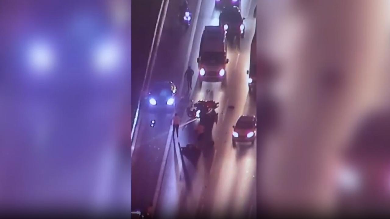 FSM Köprüsü'nde zincirleme kaza: 1 kişi hayatını kaybetti, 3 kişi yaralandı.