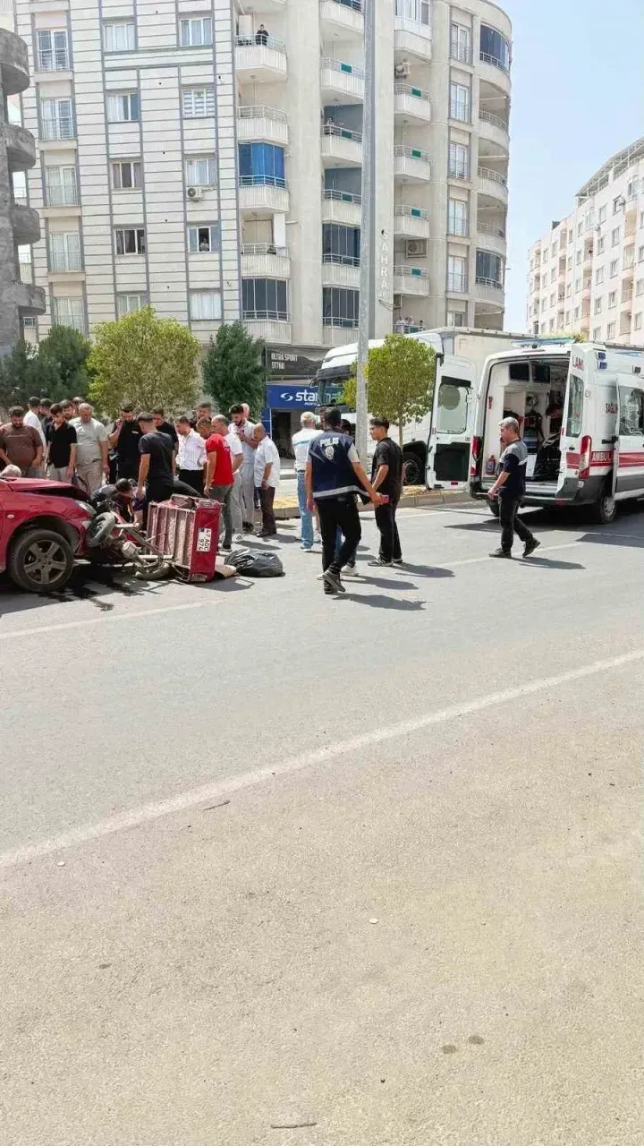 Mardin’de meydana gelen kaza sonucunda 2 kişi yaralandı.