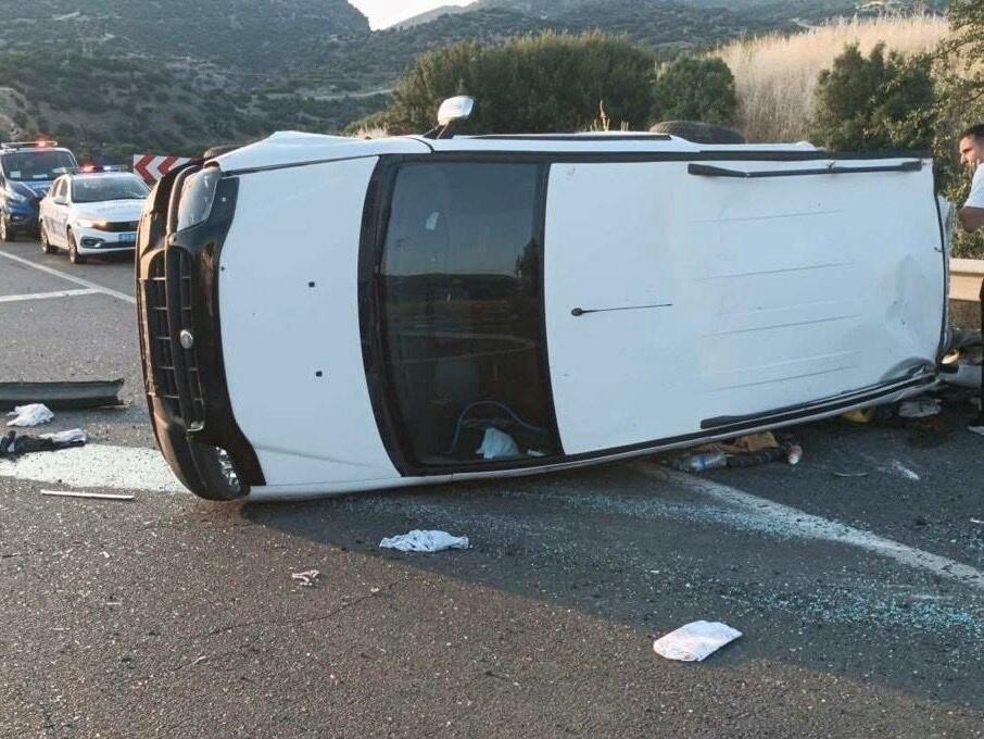 Uşak'ta Trafik Kazasında 1 Kişi Hayatını Kaybetti, 4 Kişi Yaralandı