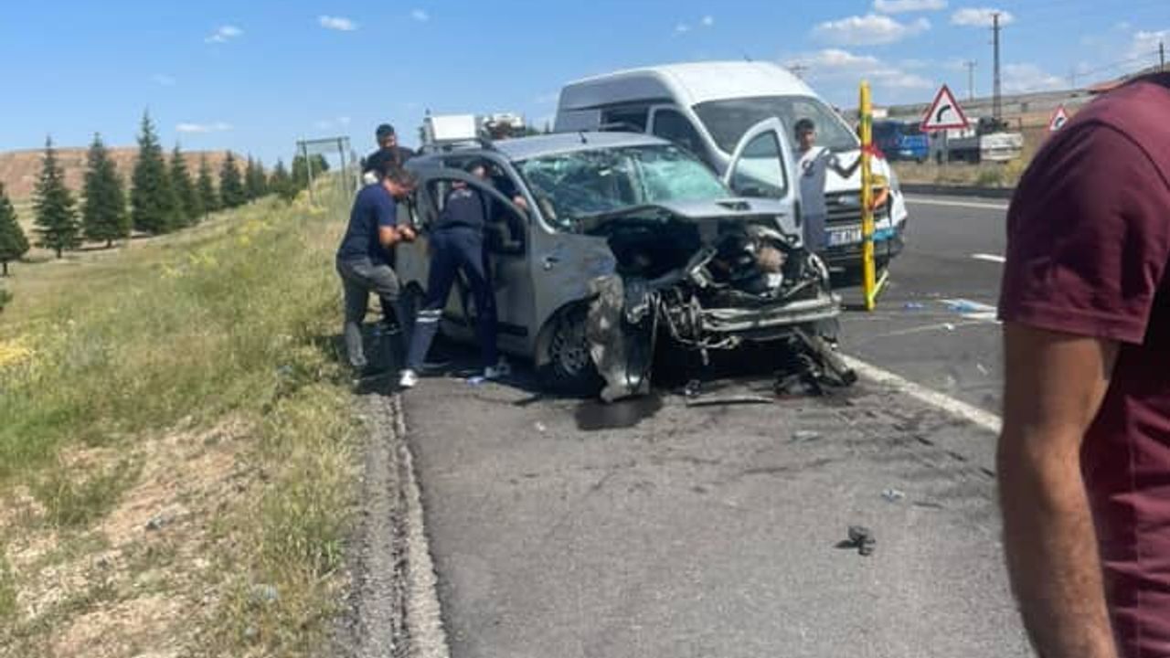 Kazada Yaralılar Var Kalaba Yolu