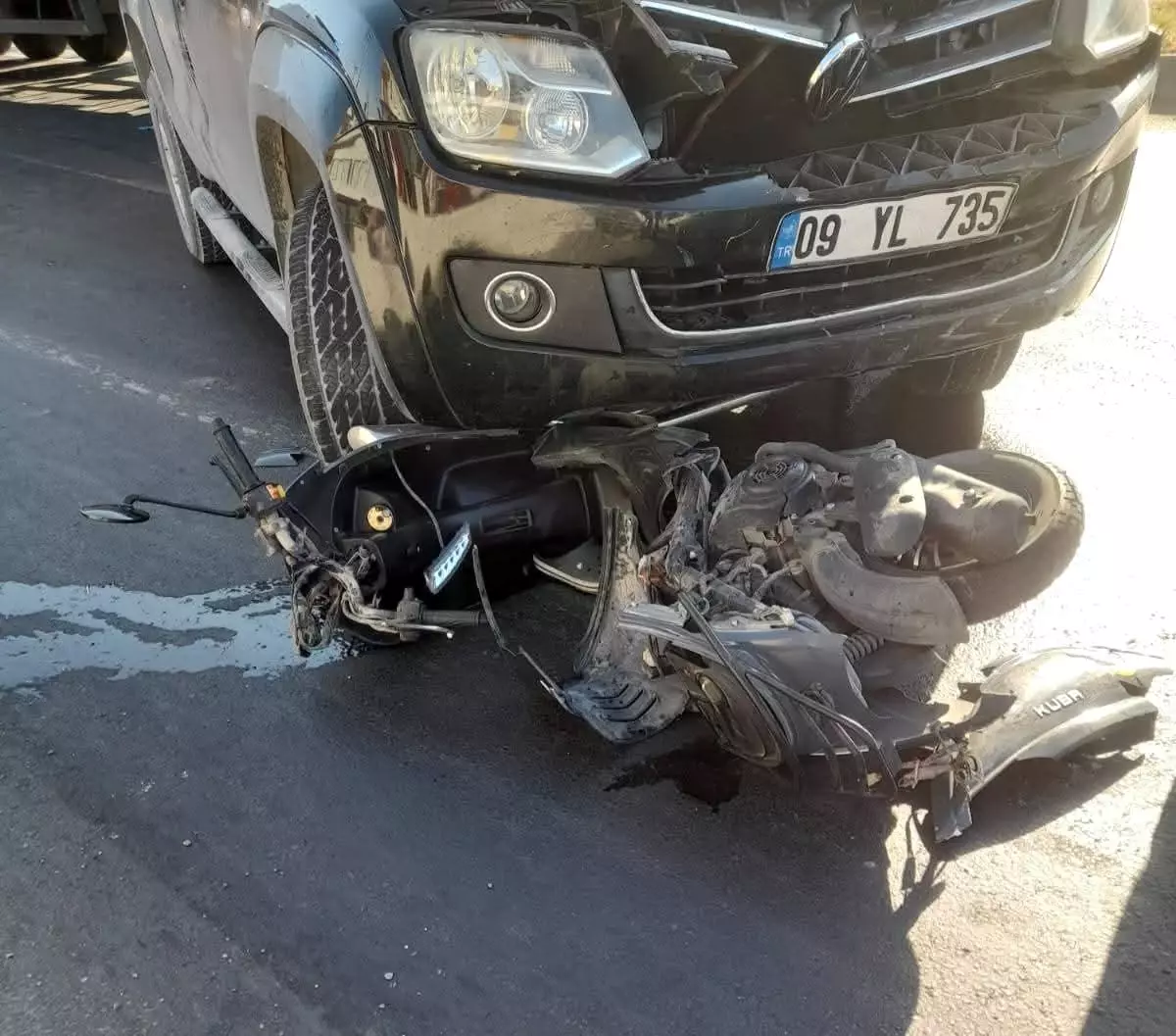 Söke'de Kaza: 17 Yaşındaki Motosiklet Şoförü Yaralandı