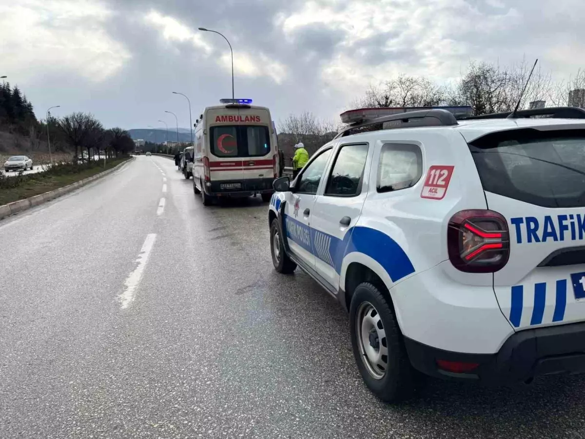 Bilecik'te Kaza Sonucu 2 Kişi Yaralandı.