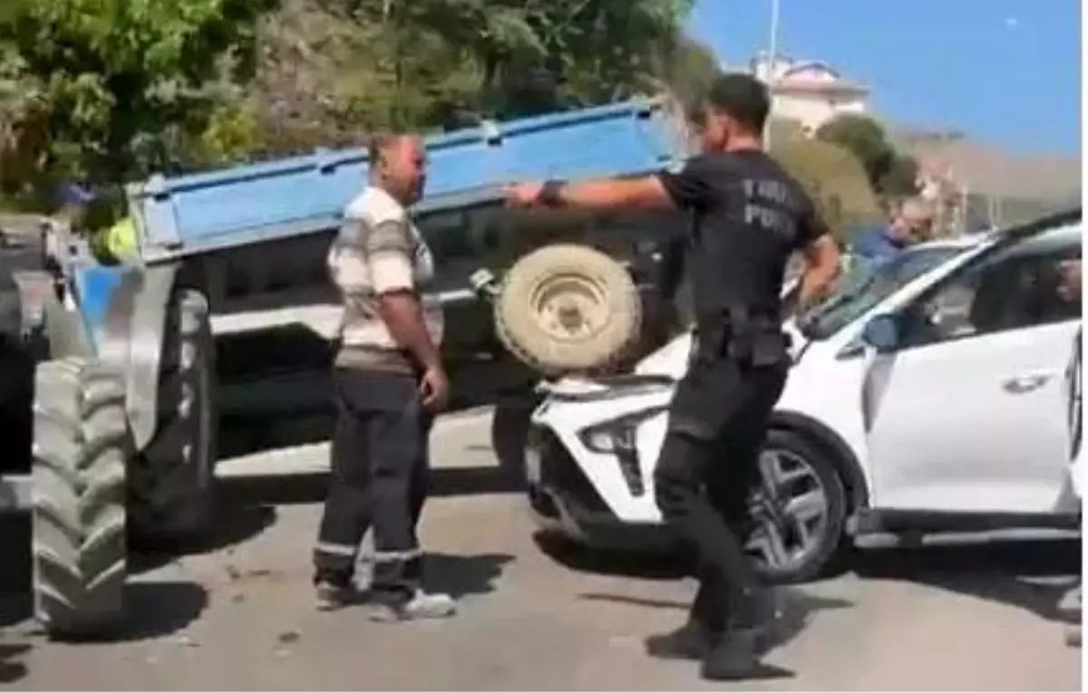 Gemlik'te Trafik Kazası Sonucu Yalnızca Maddi Zarar Oluştu