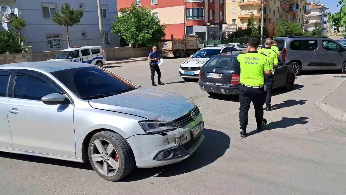 Karaman'da trafik olayında 1 kişi yaralandı.