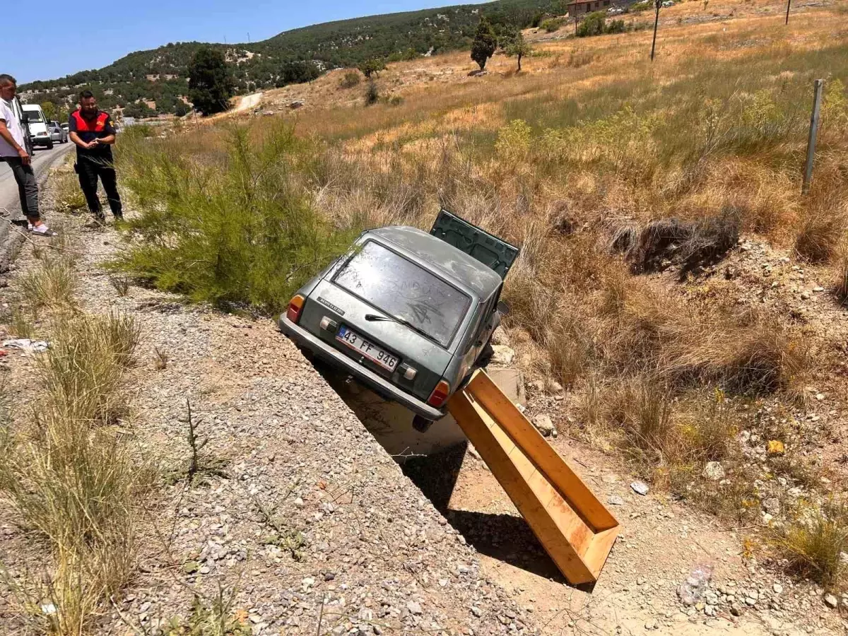 Kütahya'da Trafik Kazasında 2 Kişi Yaralandı.