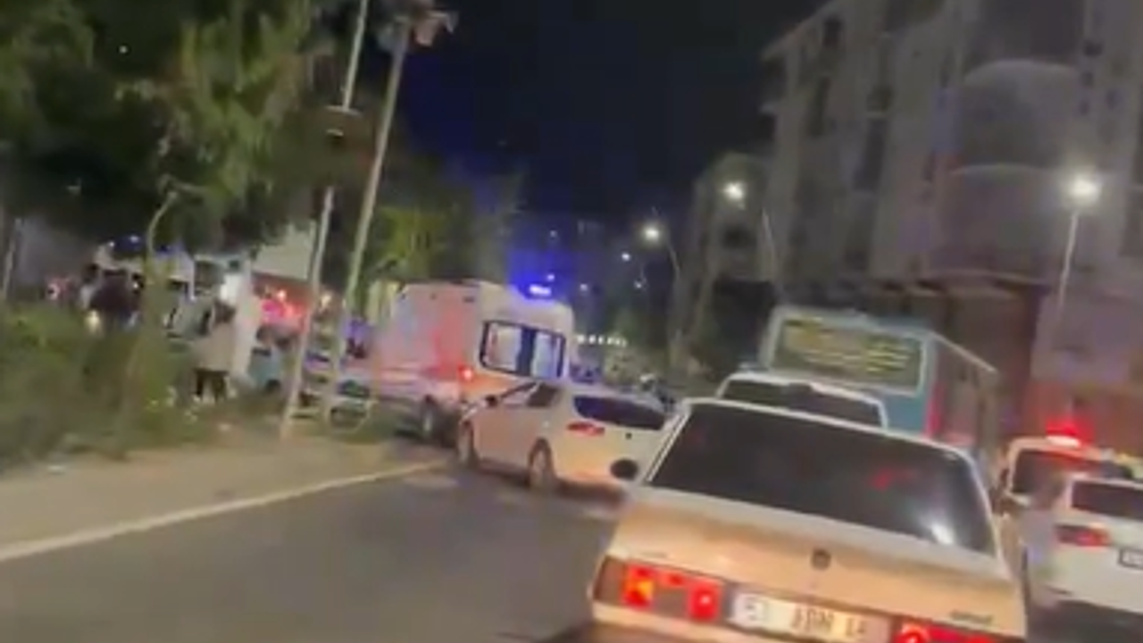 Bor Migros Kavşağında kaza meydana geldi.