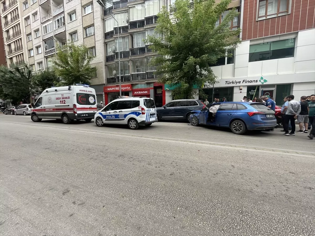 Eskişehir'de Kaza: Bir Yaralı Var