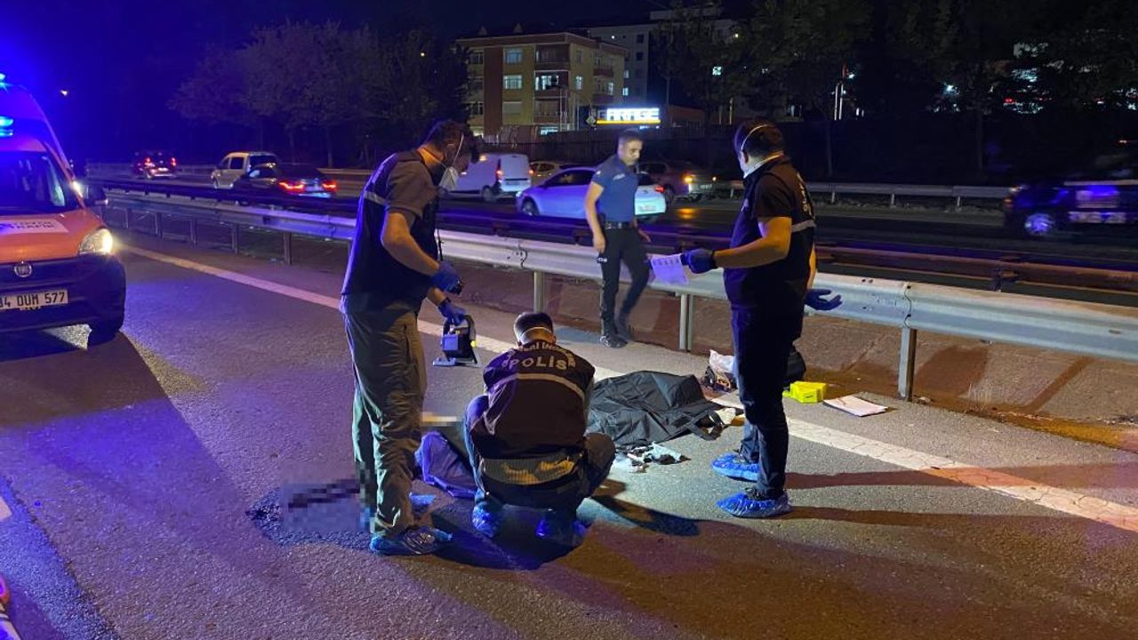 TEM Otoyolu'nda Ölümcül Kaza: Karşıya Geçiş Yaparken Hayatını Kaybetti