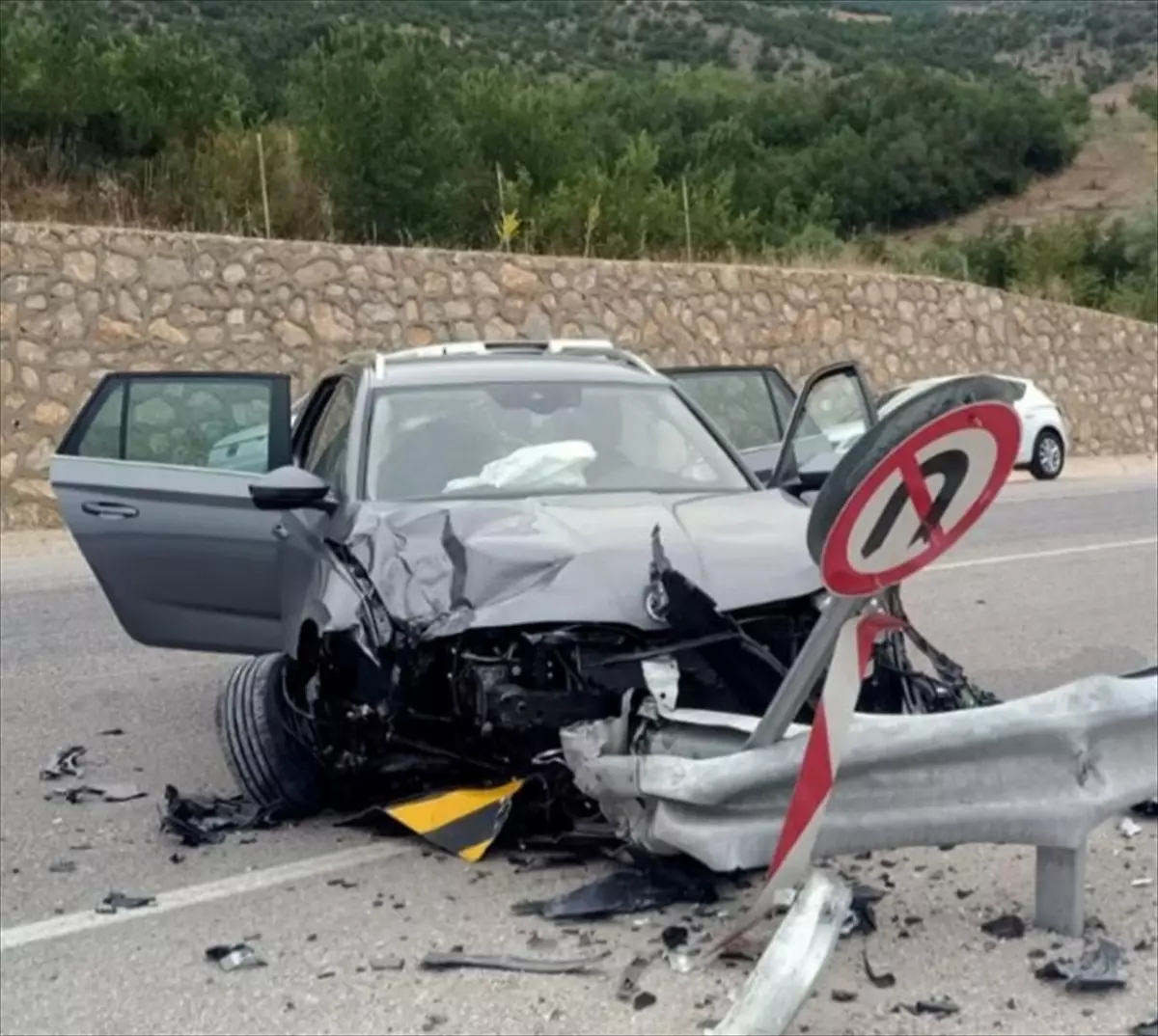 Tokat'ta trafik kazasında 8 kişi yaralandı.