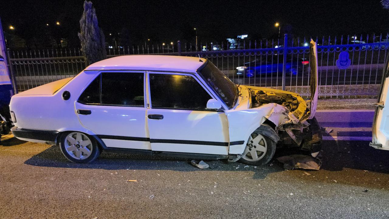 Bursa'da ardışık kaza: 4 kişi yaralı