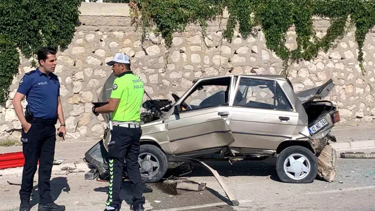 Karaman'da Meydana Gelen Trafik Kazasında Sürücü Yaralandı.