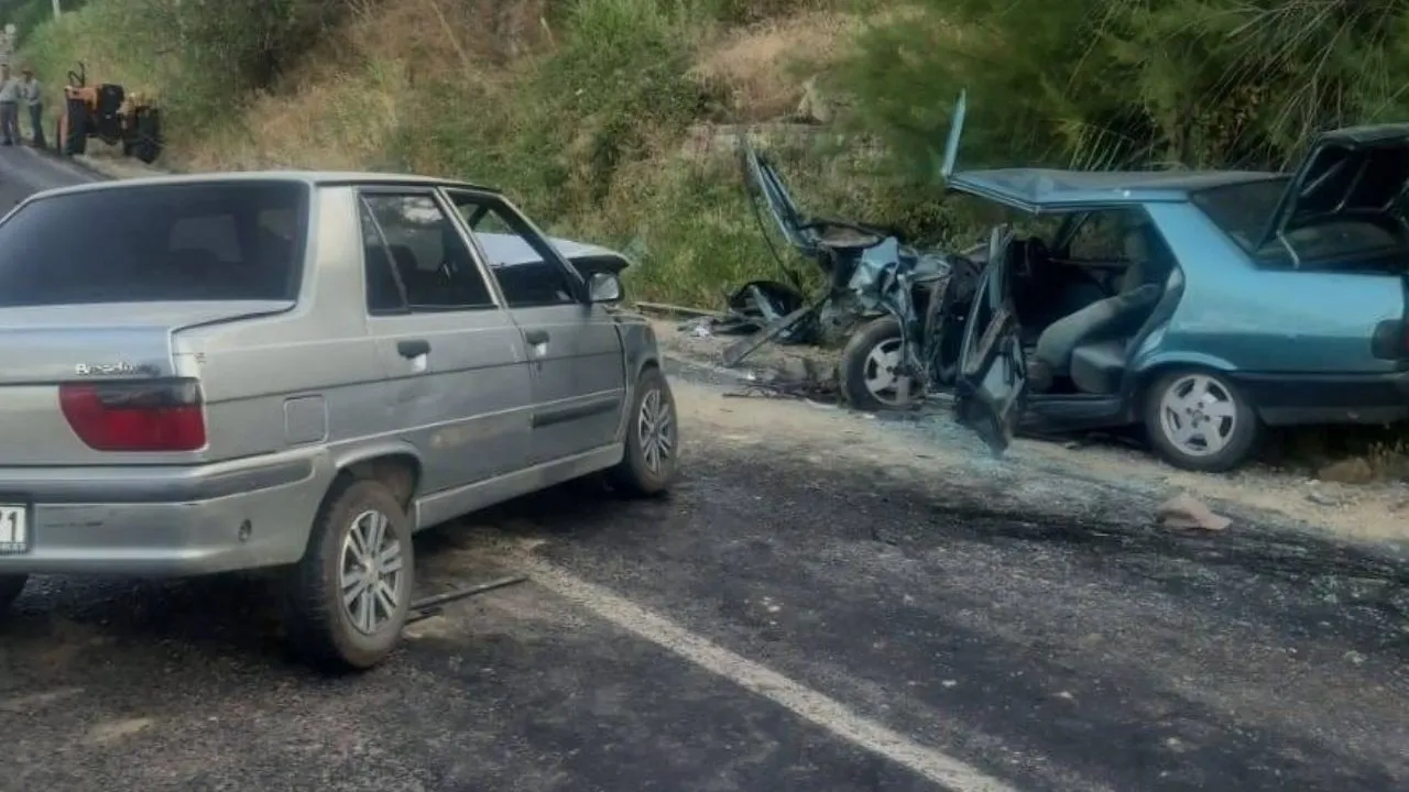 Aydın'da korkunç kaza: Başları çarpıştı, 3 kişi yaralandı.