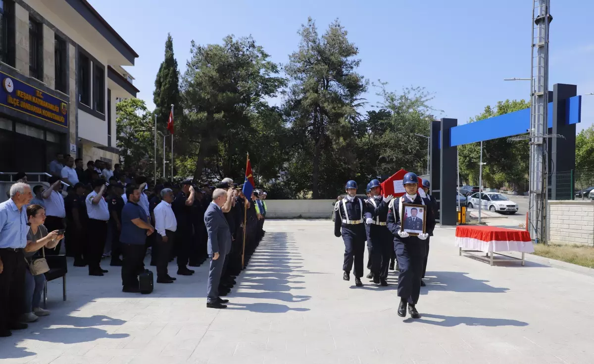 Keşan'da Trafik Kazasında 3 Kişi Hayatını Kaybetti.