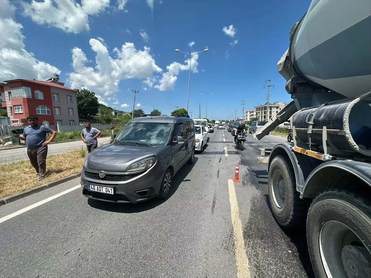 Samsun'da Ardışık Trafik Kazası: 2 Yaralı