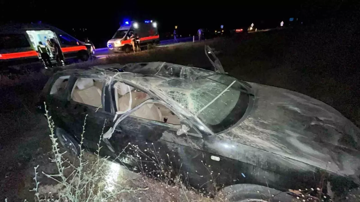 Elazığ'da Trafik Kazası: 2 Kişi Hayatını Kaybetti, 2 Kişi Yaralandı.