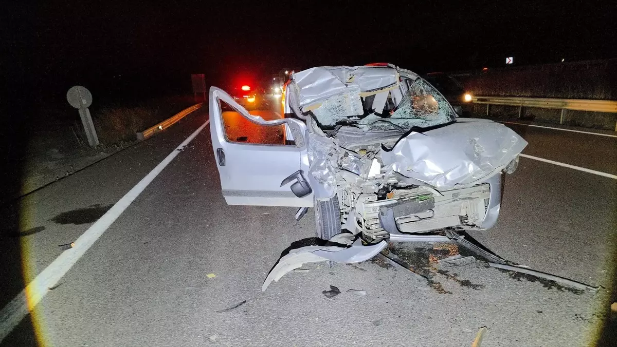 Kestel'de Meydana Gelen Trafik Kazasında Bir Kişi Yaralandı.