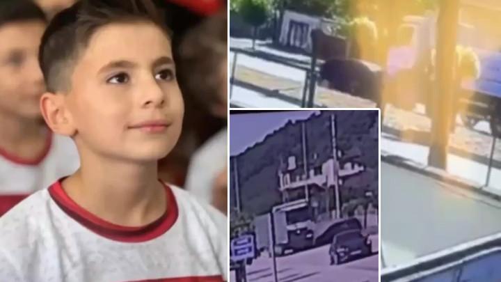 Düzce'de korkunç bir kaza: Hafriyat kamyonuyla çarpışan otomobilden fırlayan Enes, vefat etti.
