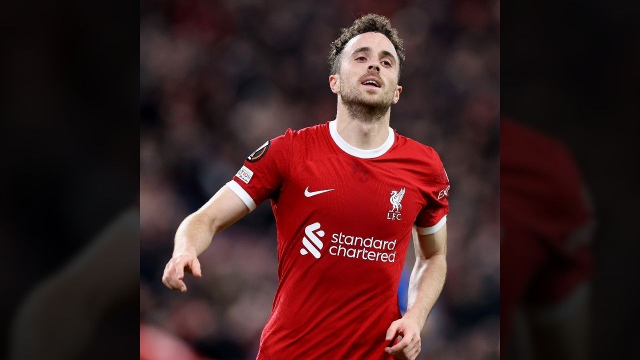Ünlü futbolcu Diogo Jota, yaşamını yitiren bir trafik kazası geçirdi.