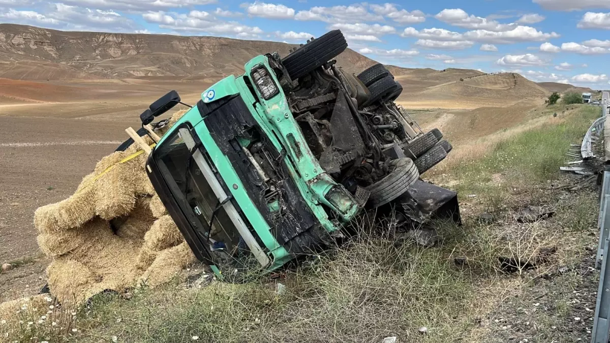 Yerköy'de Kaza Sonucu 3 Kişi Yaşamını Yitirdi.