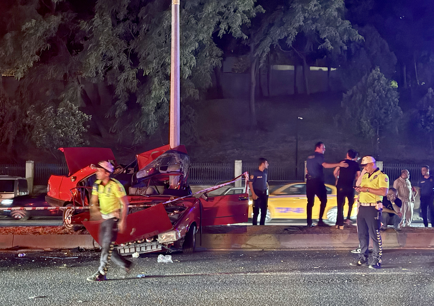 1 kişi Eyüpsultan'da trafik kazasında hayatını kaybetti.