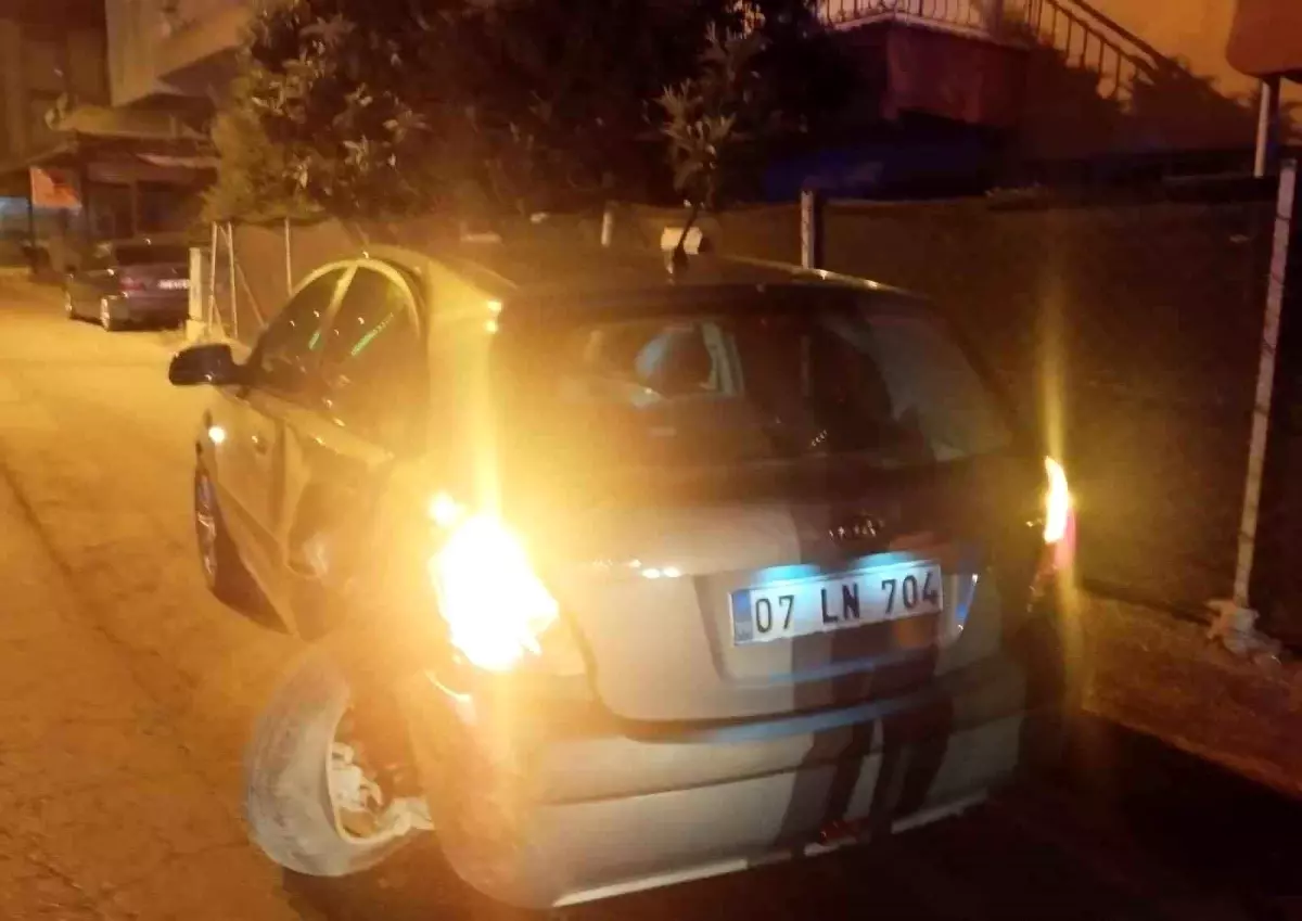 Antalya'da Kaza: 2 Şahıs Yaralı